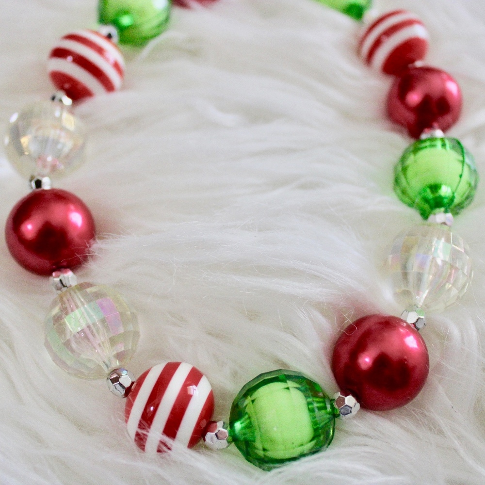 NWT Christmas Stretch Big Ball Choker Necklace